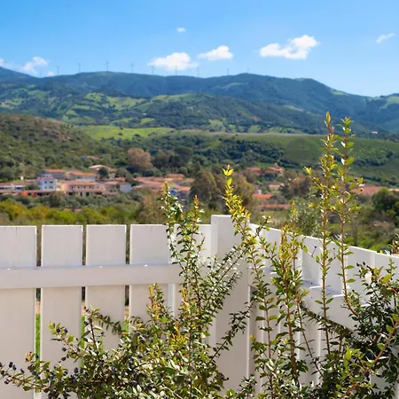 Holiday home Domo#30 - Villino Con Piscina, Giardino E Parcheggio Privato *